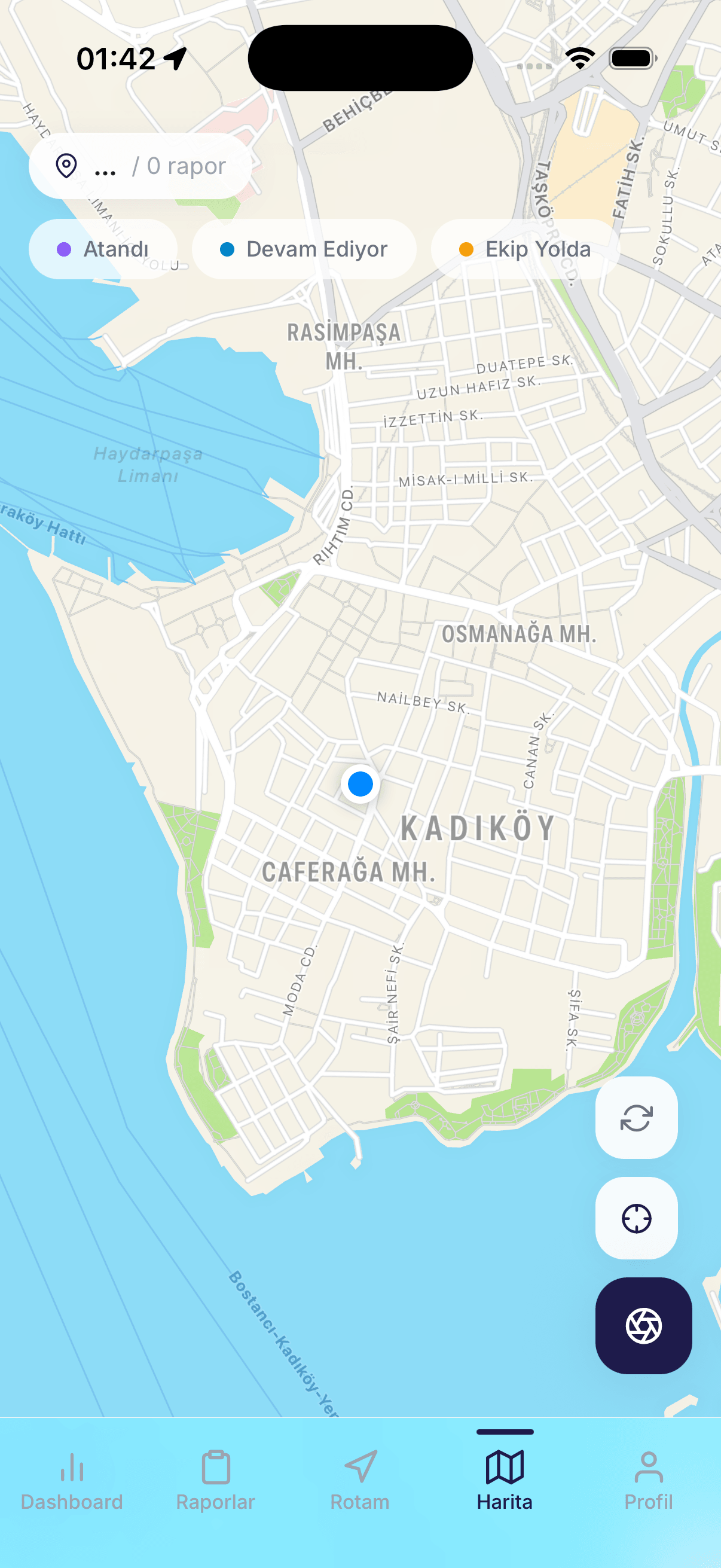 FixMyCity Expo mobil uygulamasında vatandaş haritası ve bildirim durum filtreleri.